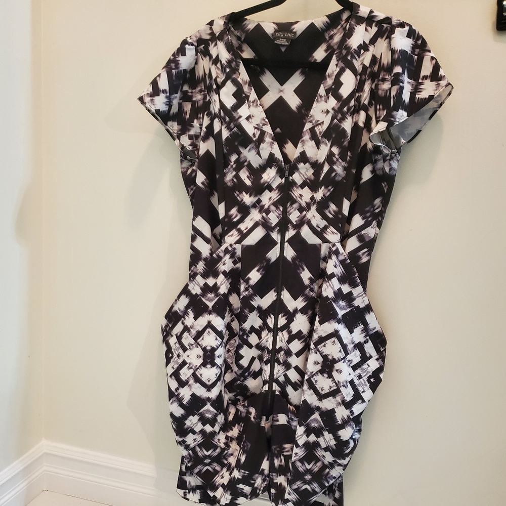 Super Cute Black White Dress